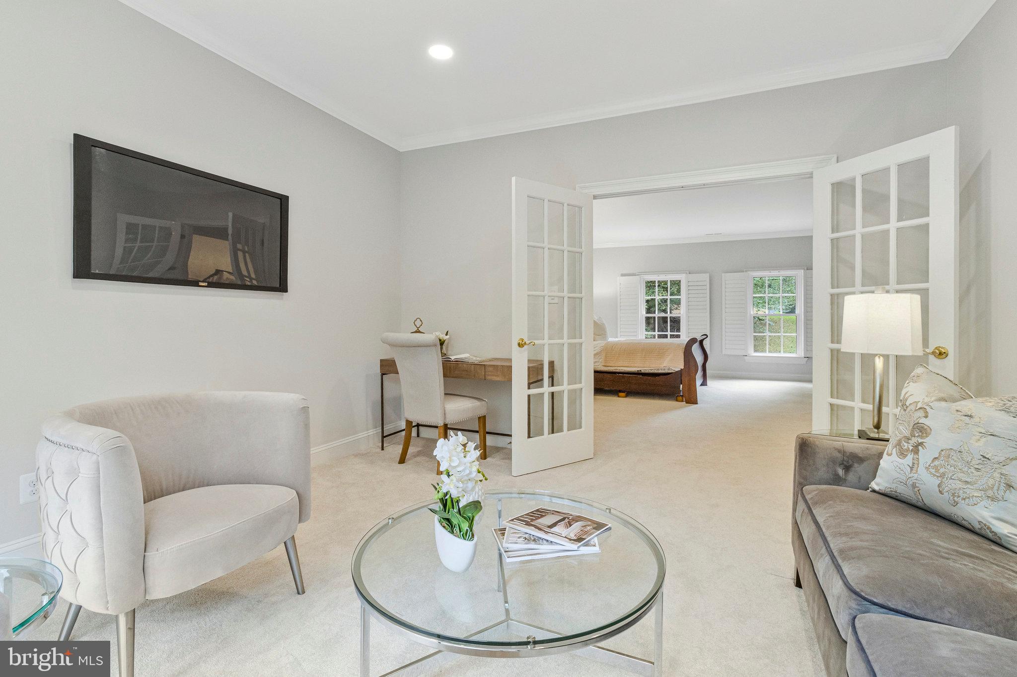 10112 HIGH HILL COURT