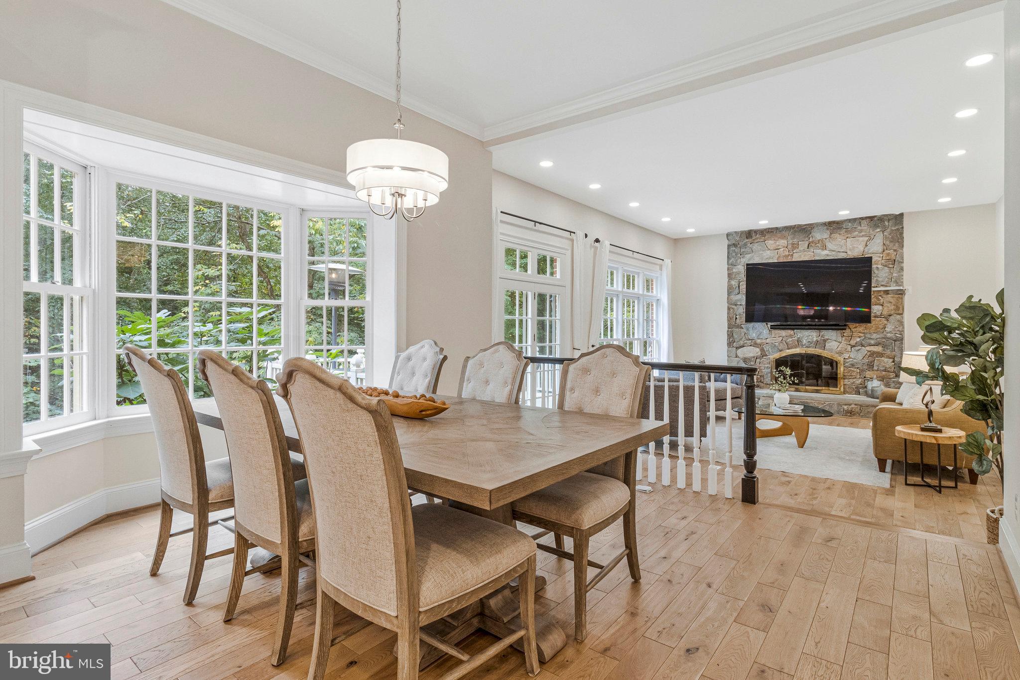 10112 HIGH HILL COURT