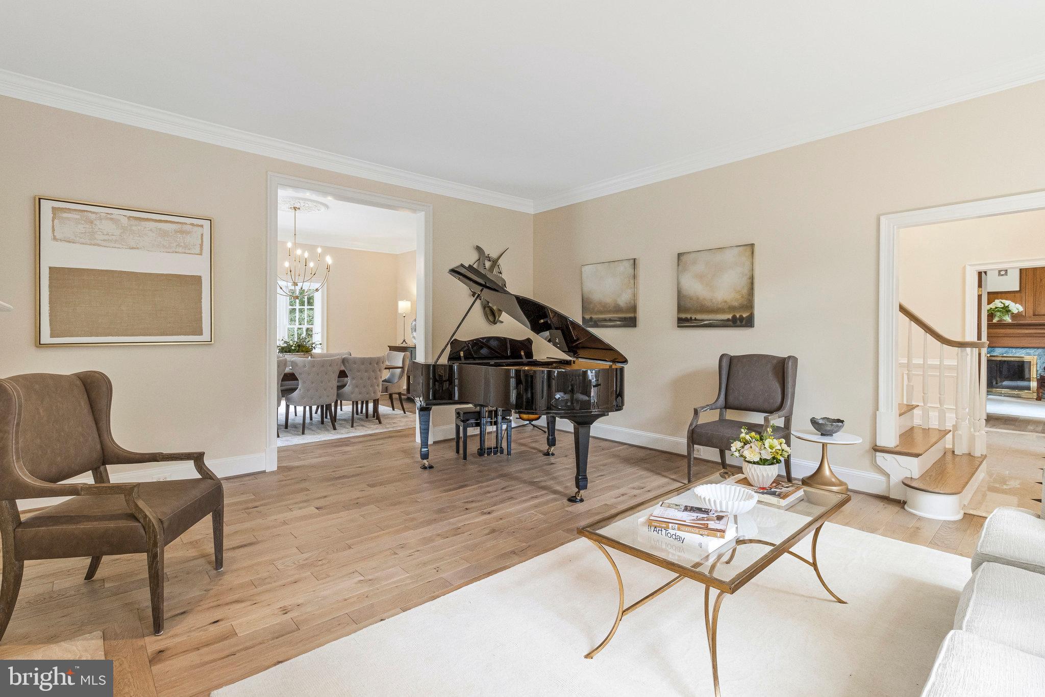 10112 HIGH HILL COURT