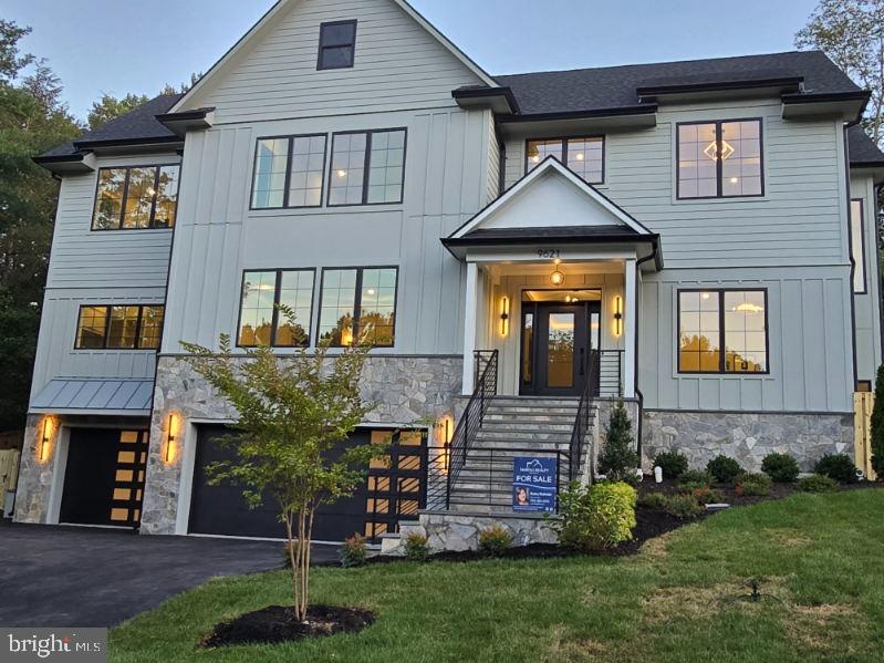 9621 LOCUST HILL DRIVE