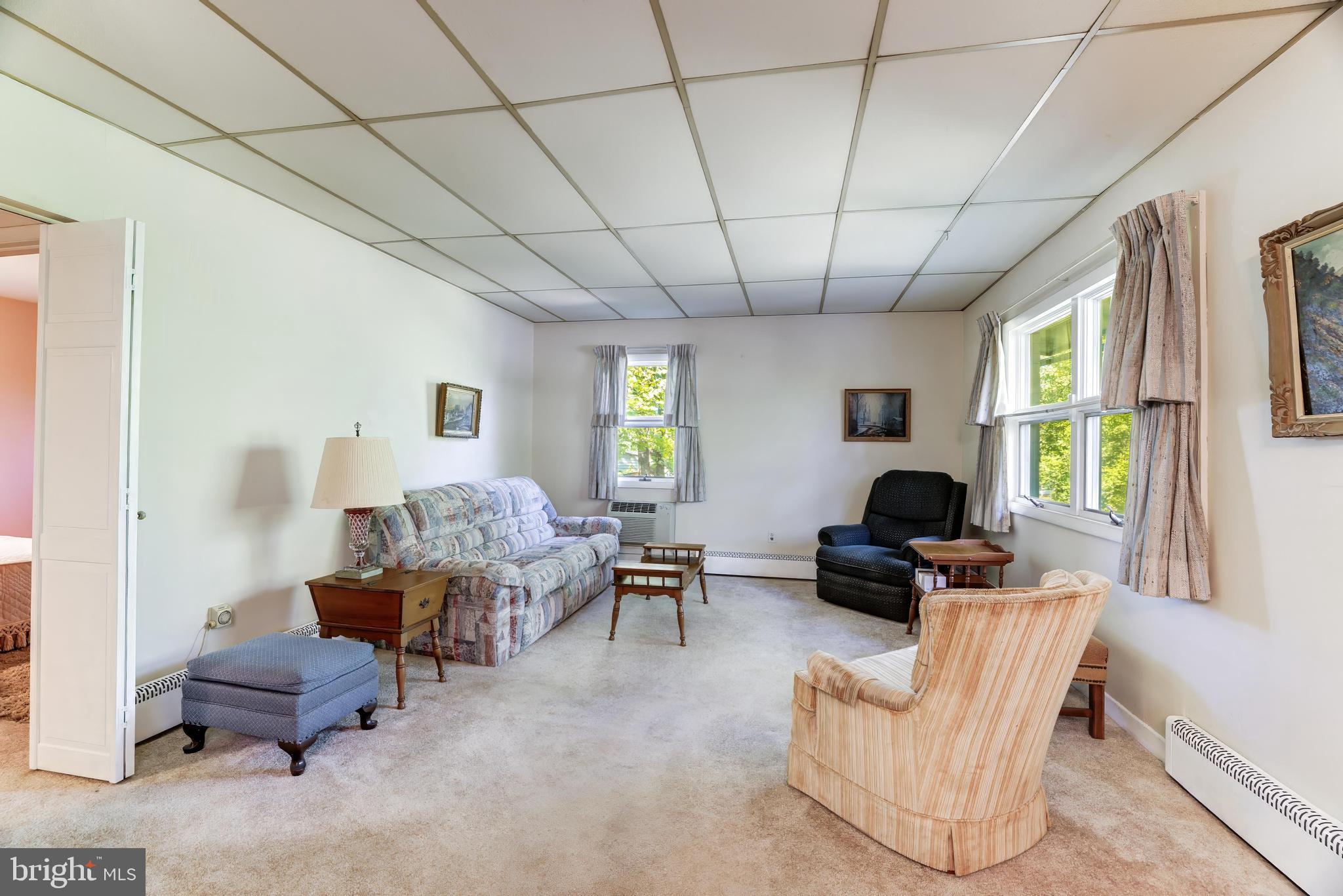 8112 MARTHA WASHINGTON STREET