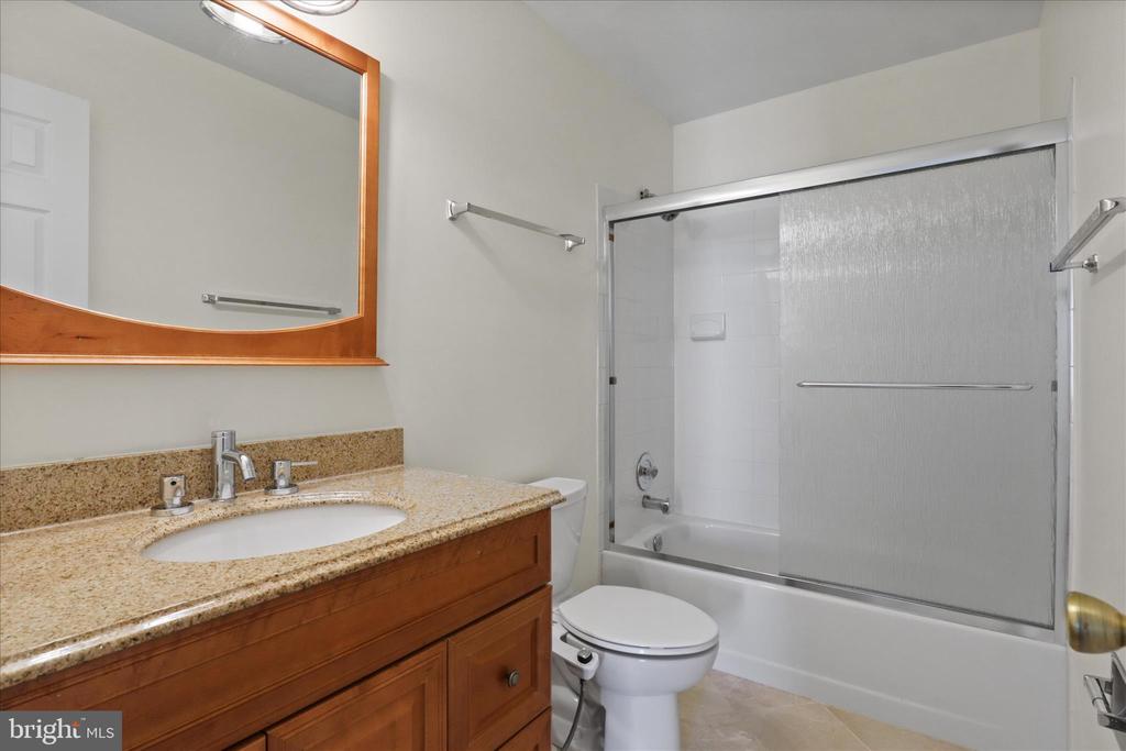 8601 RAGLAN ROAD