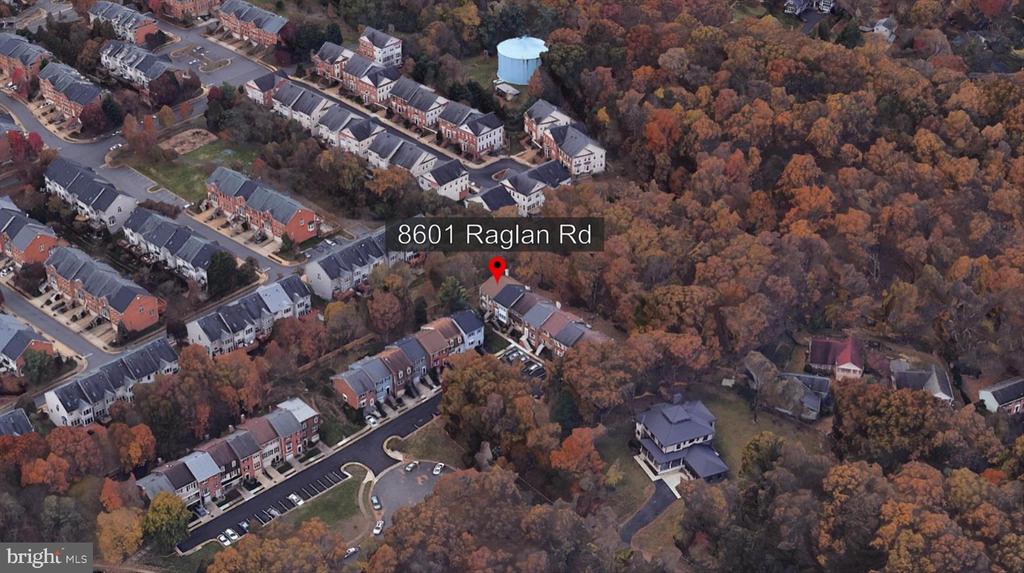 8601 RAGLAN ROAD