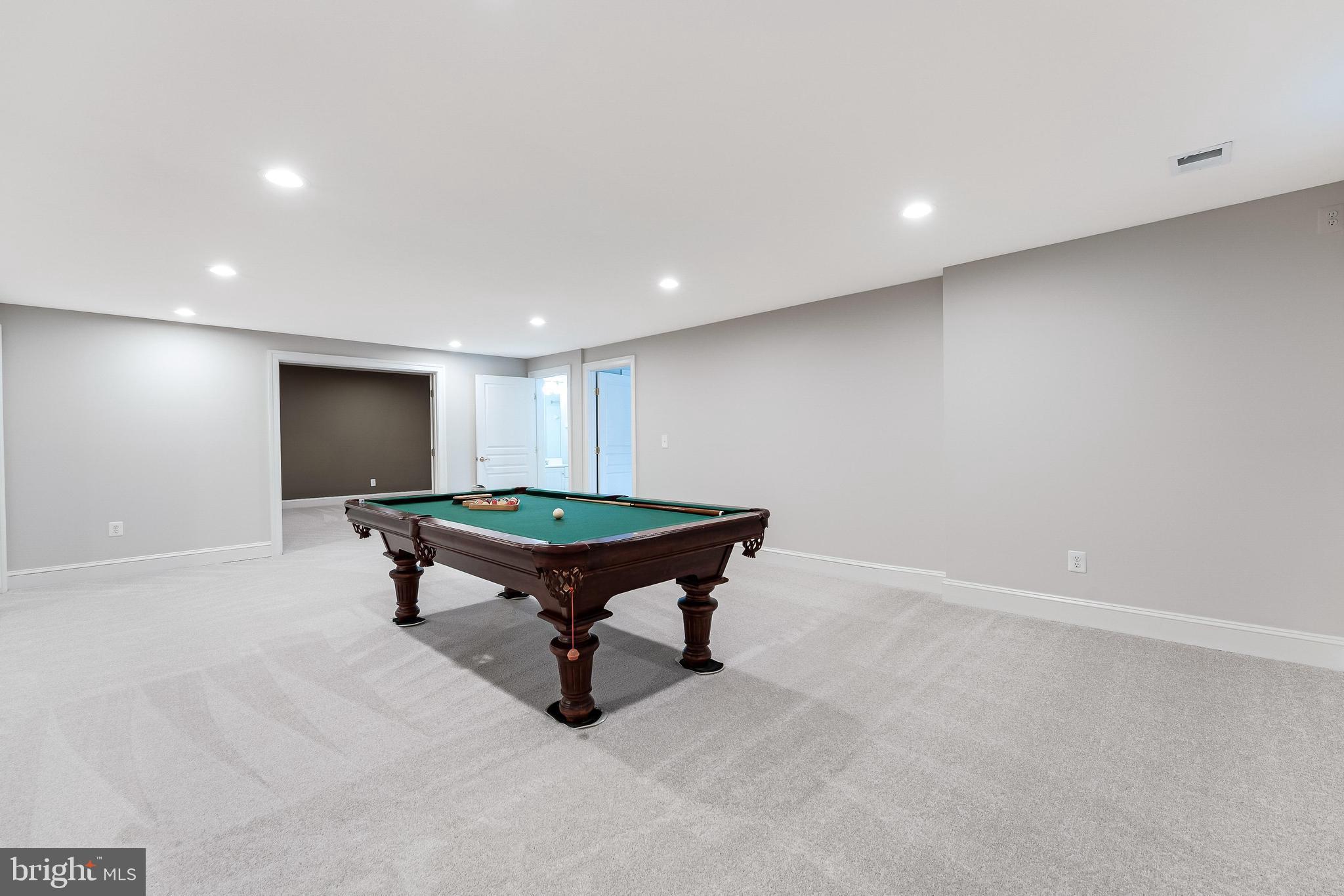 10907 GREAT POINT COURT