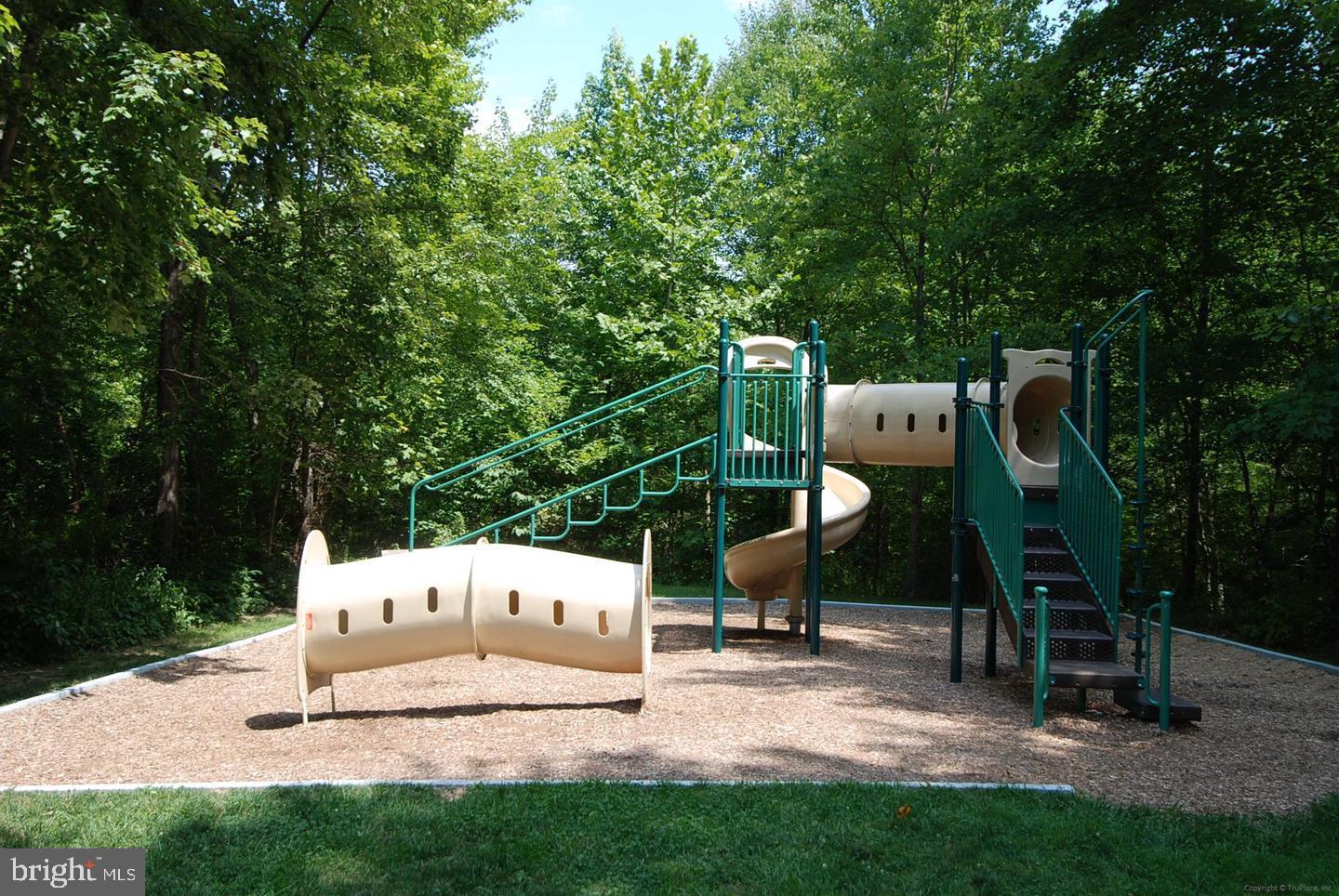 1532 CHURCH HILL PLACE