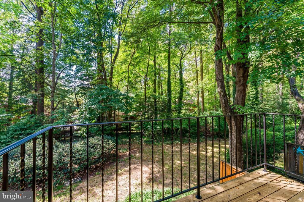 2022 HEADLANDS CIRCLE