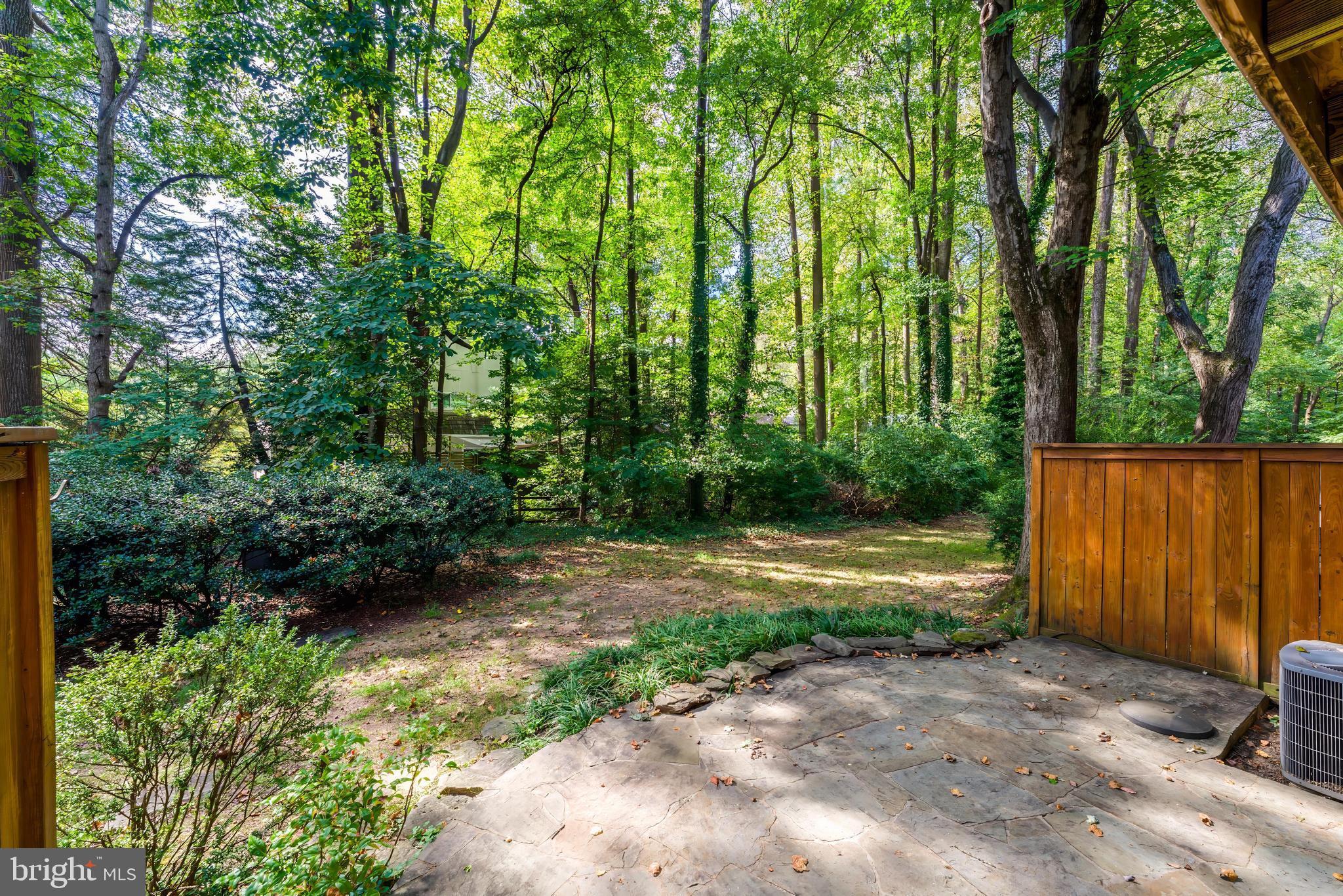 2022 HEADLANDS CIRCLE