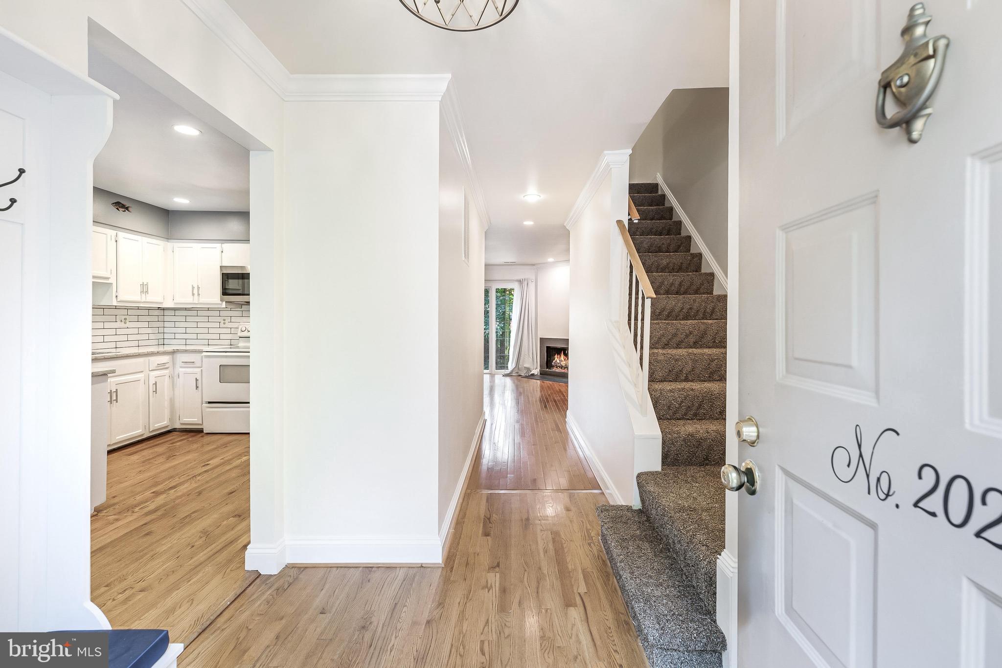 2022 HEADLANDS CIRCLE