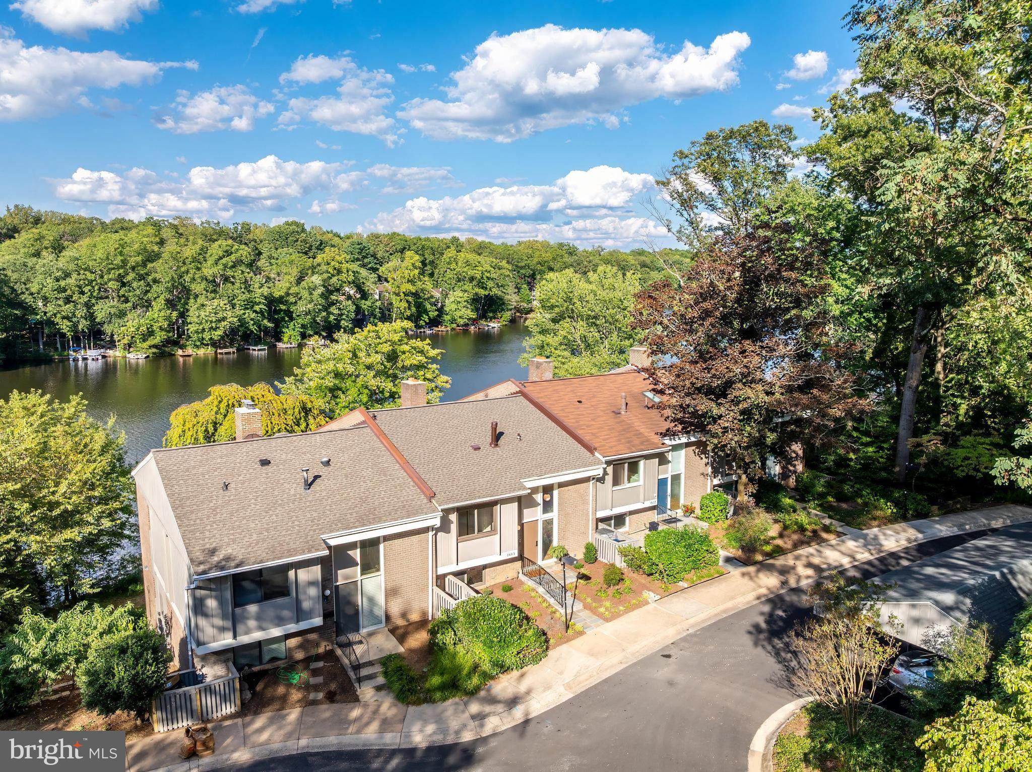 1603 GREENBRIAR COURT