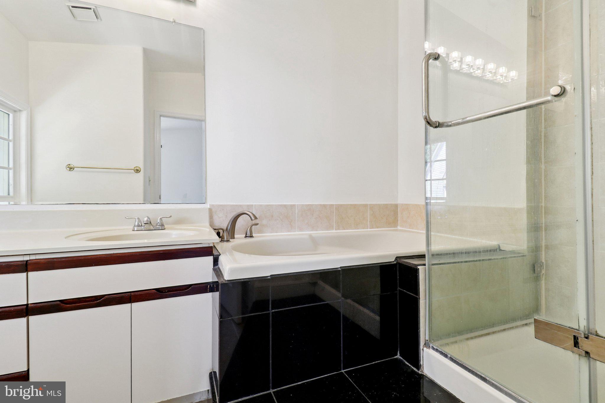 3930 VALLEY RIDGE DRIVE