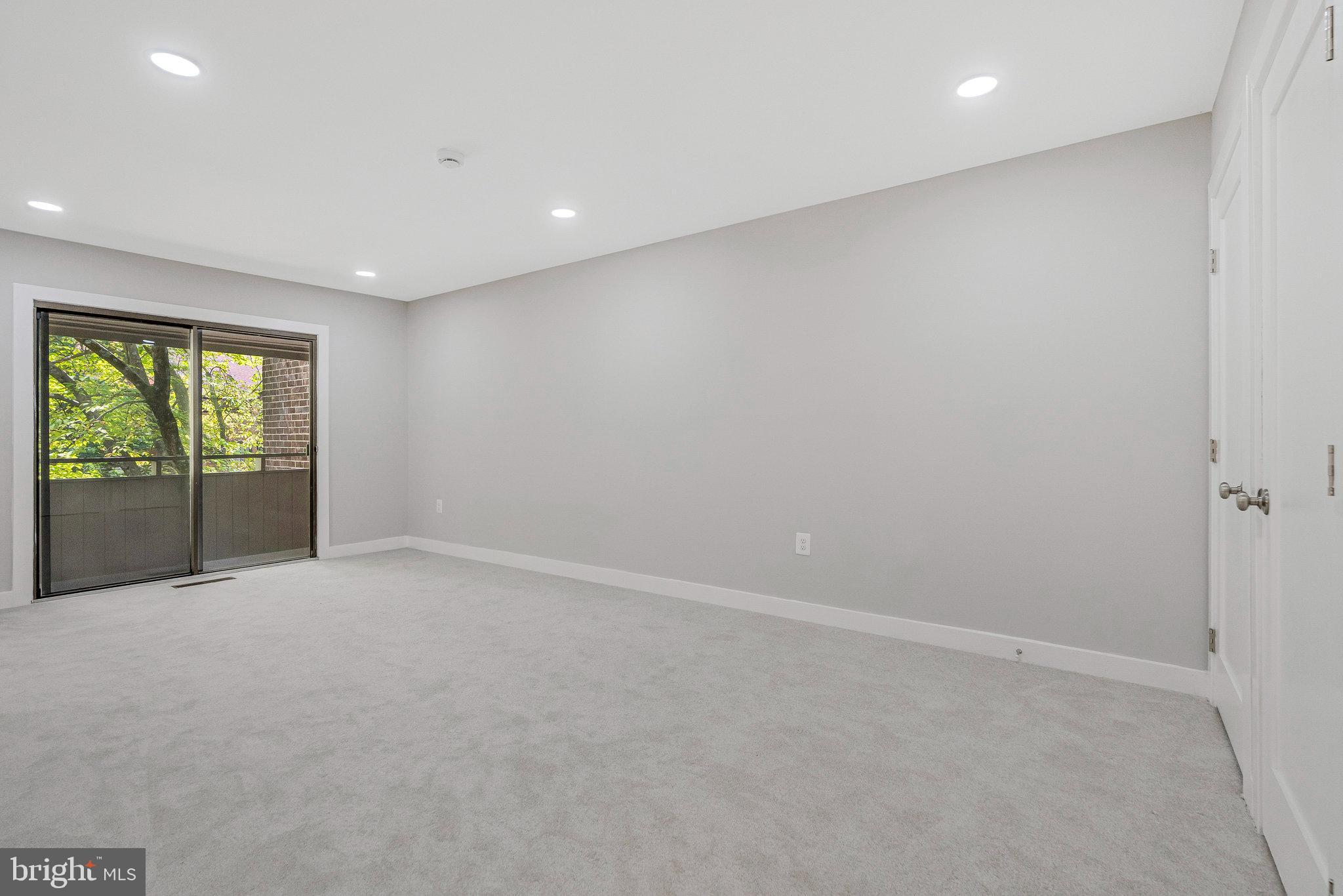 2037 WETHERSFIELD COURT