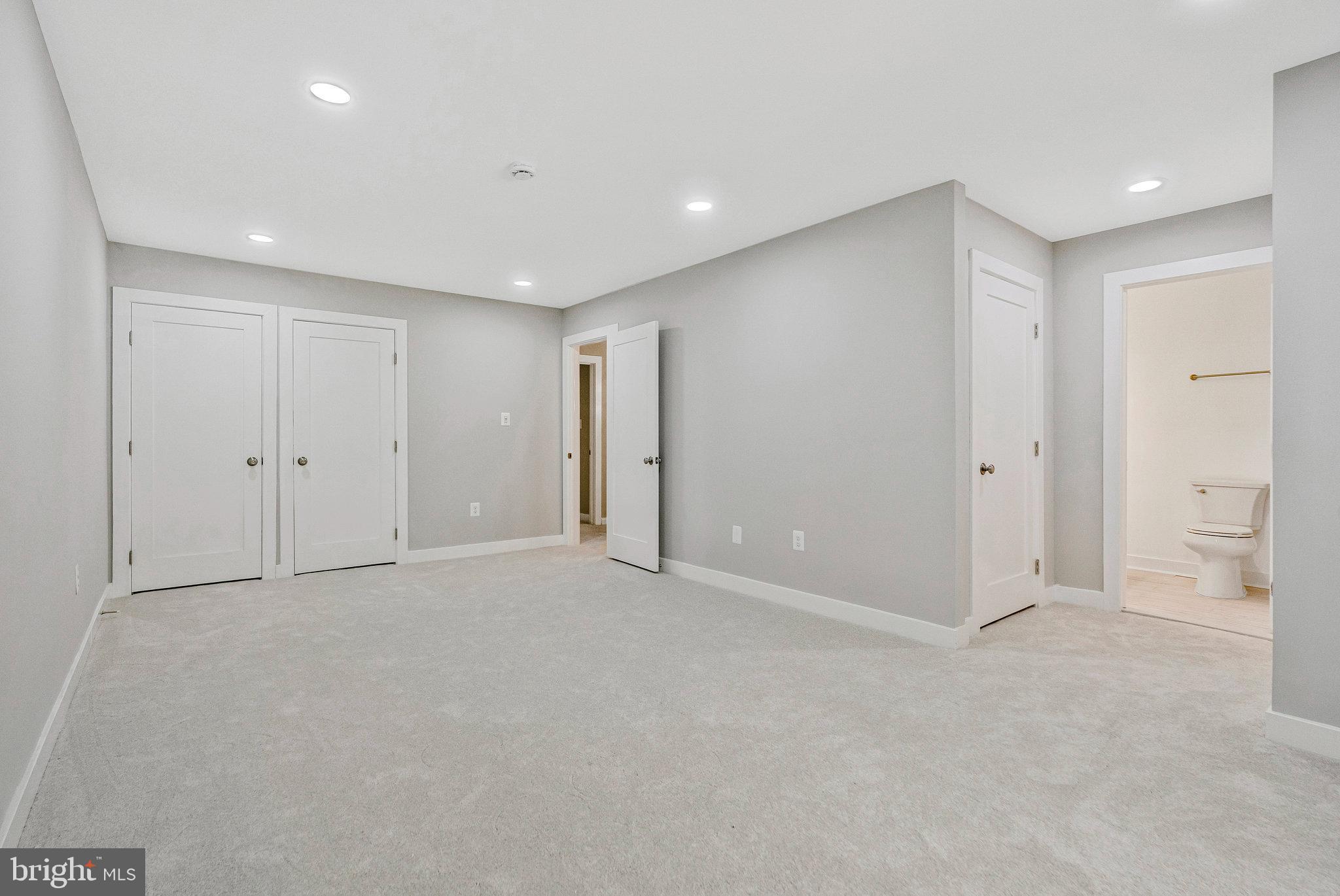 2037 WETHERSFIELD COURT