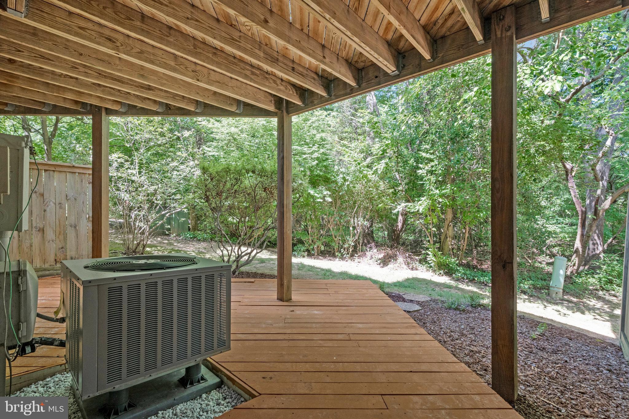 2037 WETHERSFIELD COURT