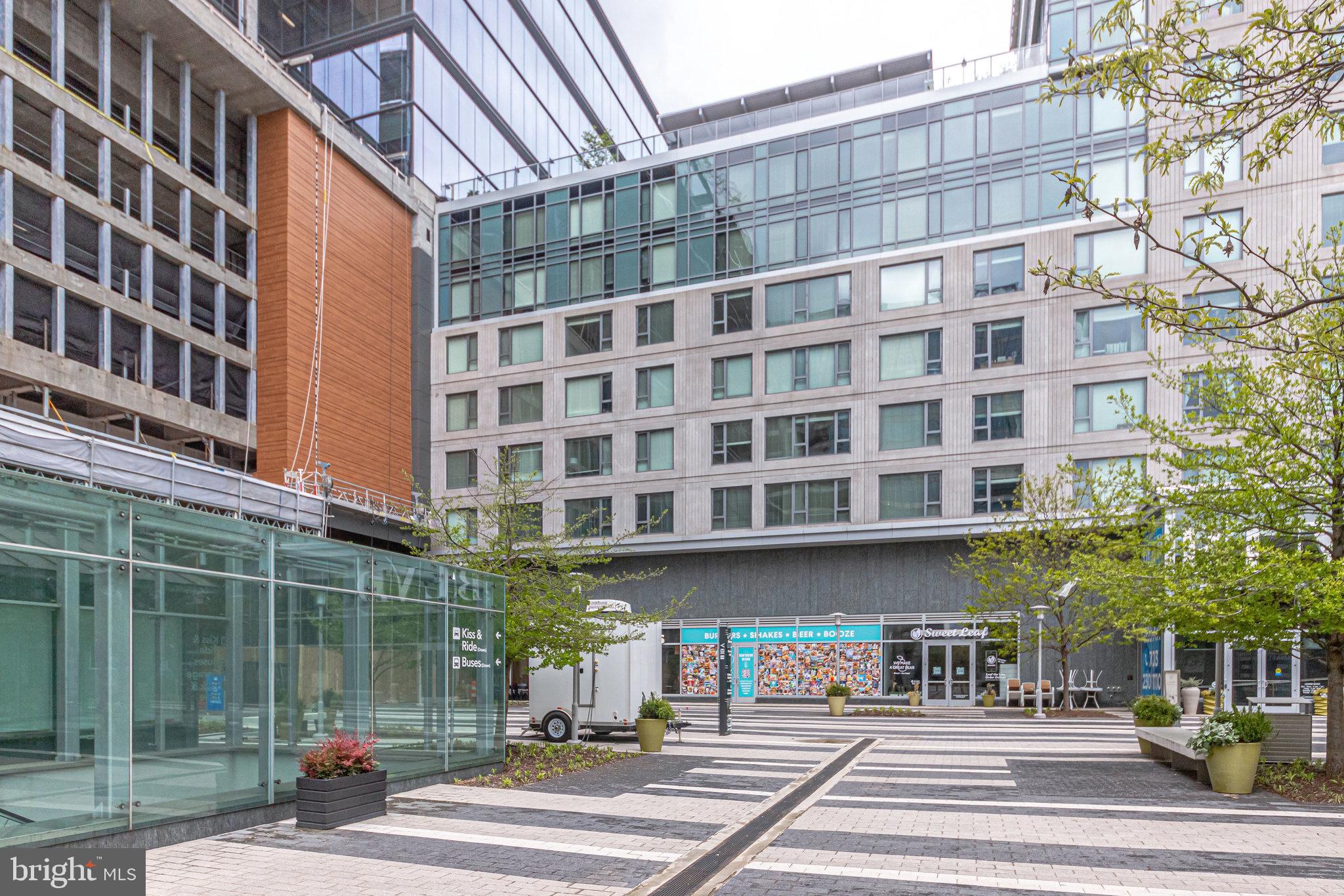 2037 WETHERSFIELD COURT