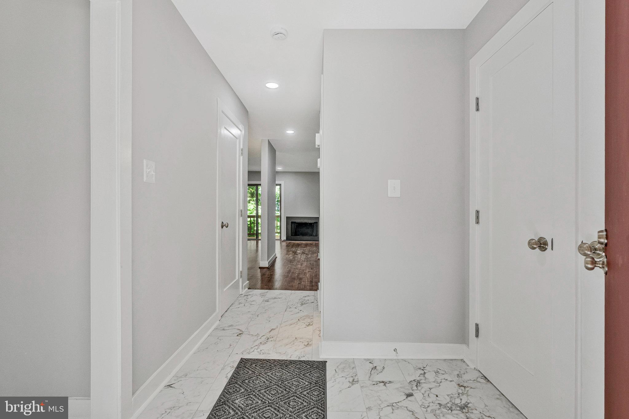 2037 WETHERSFIELD COURT