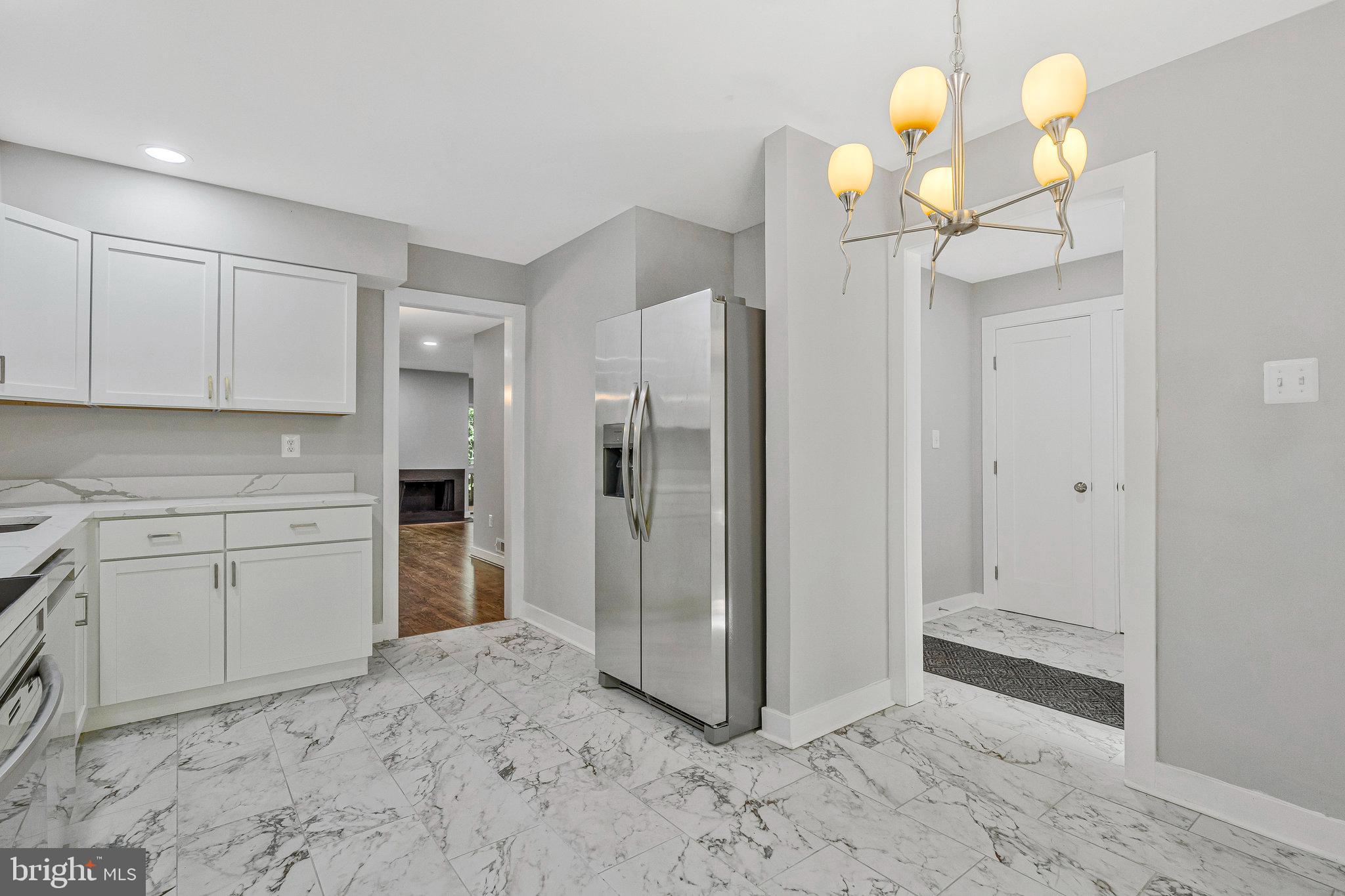 2037 WETHERSFIELD COURT