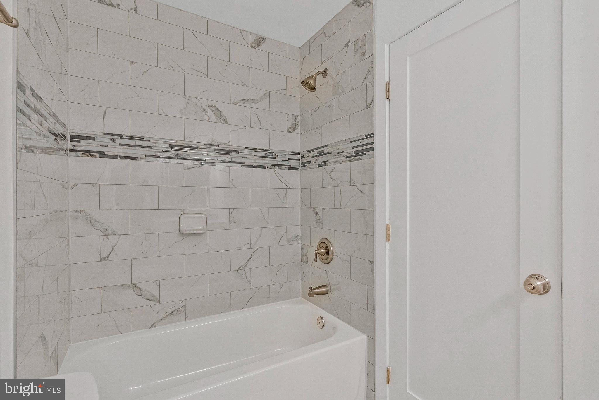 2037 WETHERSFIELD COURT