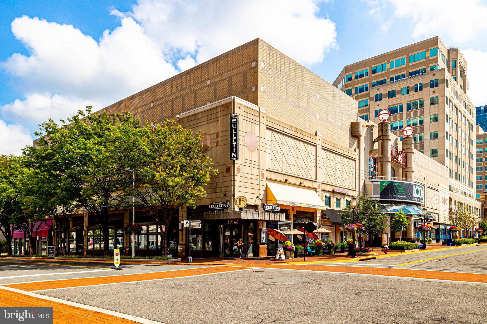 2037 WETHERSFIELD COURT