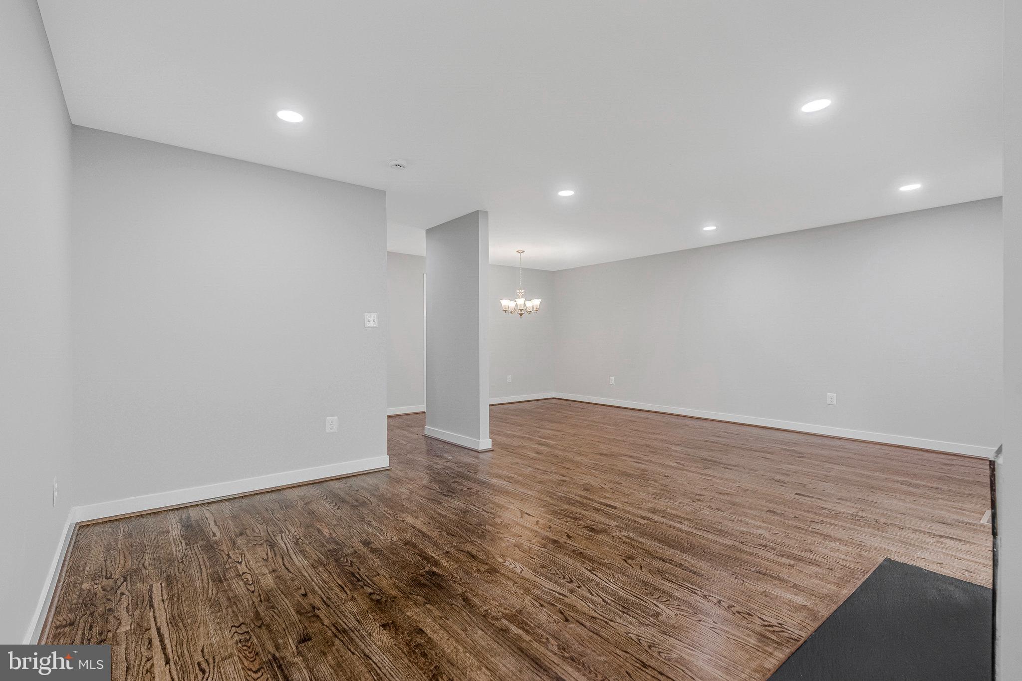 2037 WETHERSFIELD COURT