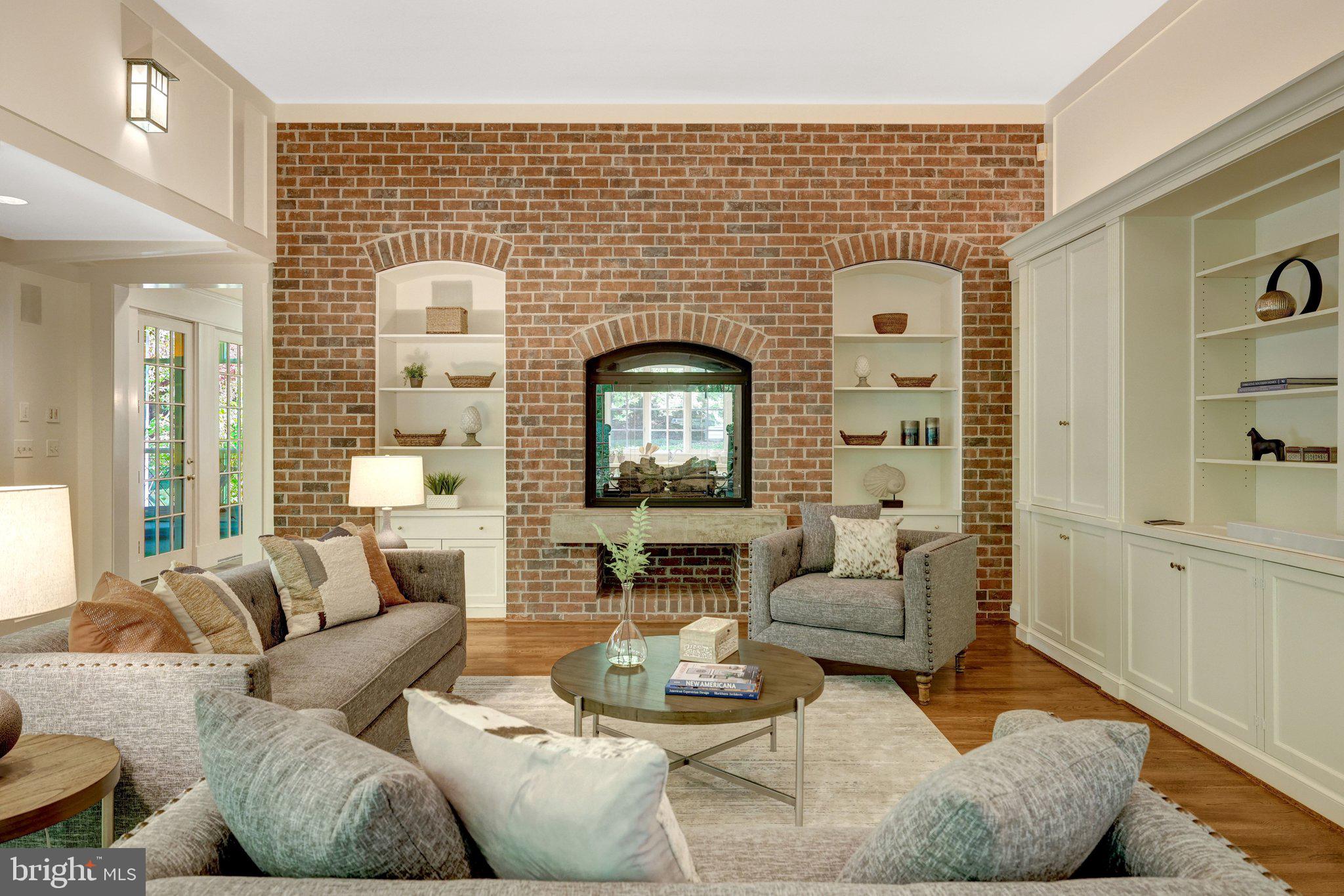 1110 BROOK VALLEY LANE