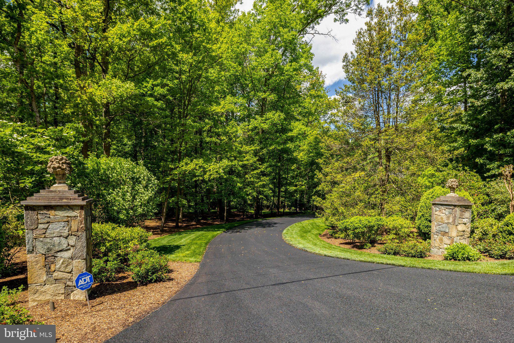 1110 BROOK VALLEY LANE