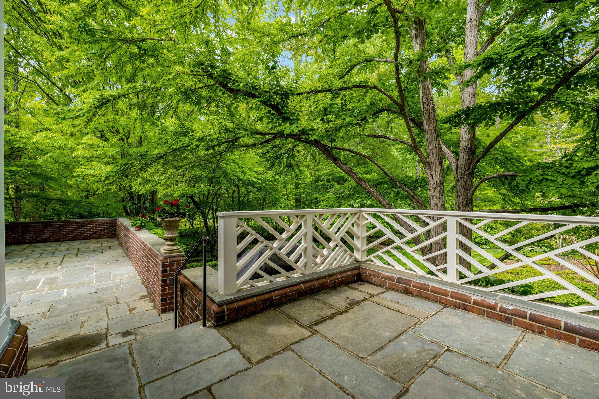 1110 BROOK VALLEY LANE