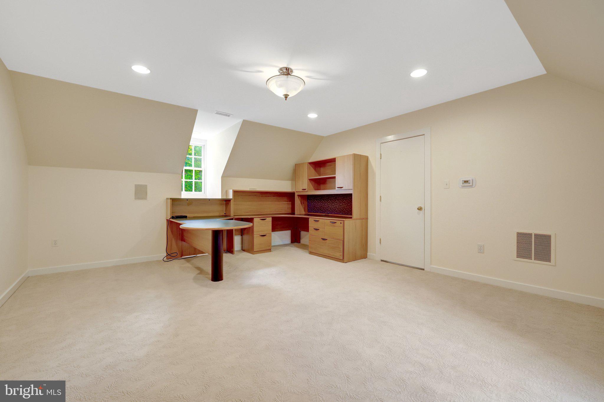 1110 BROOK VALLEY LANE