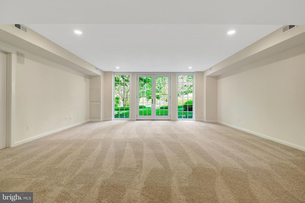 1110 BROOK VALLEY LANE