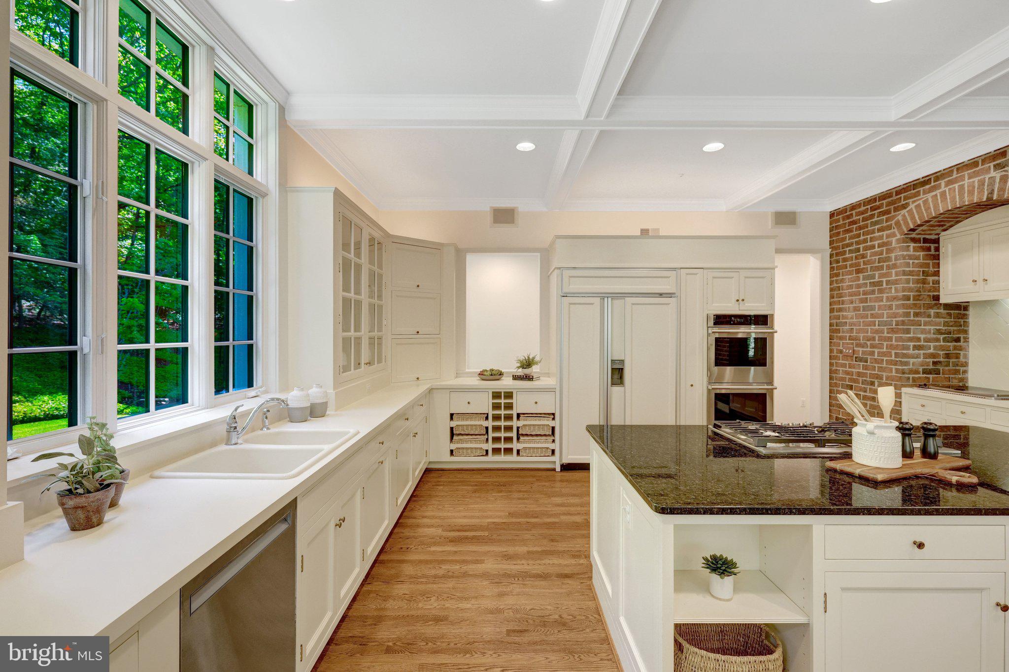 1110 BROOK VALLEY LANE