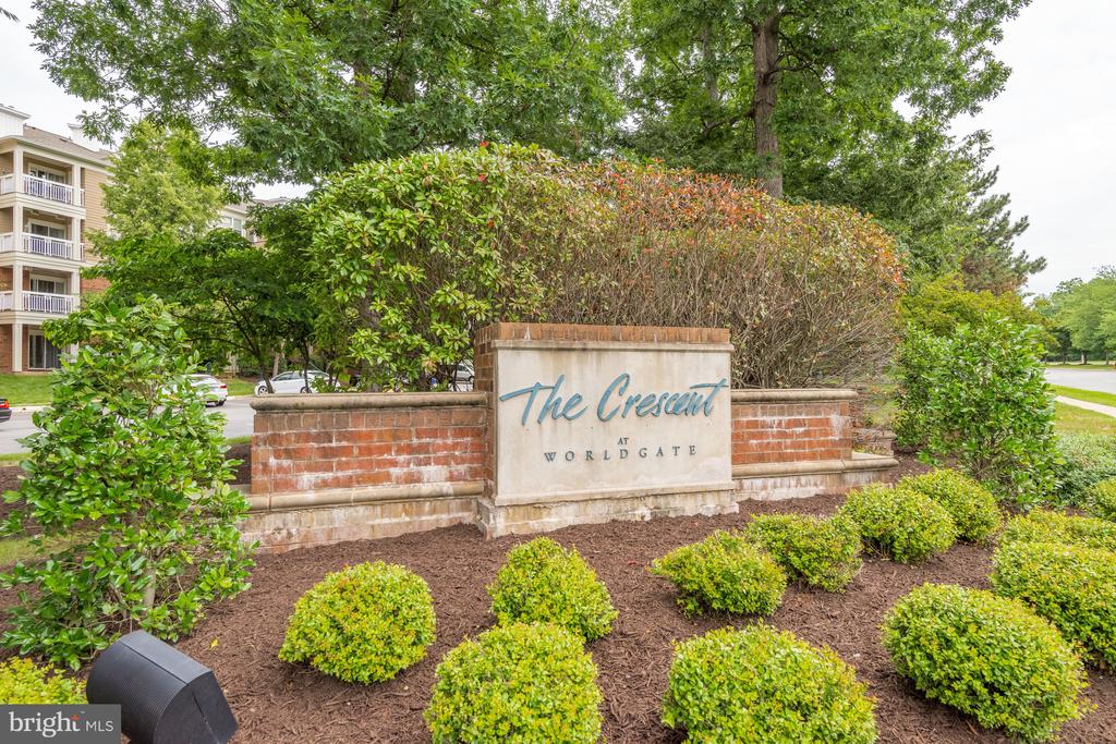 12915 ALTON SQUARE 416