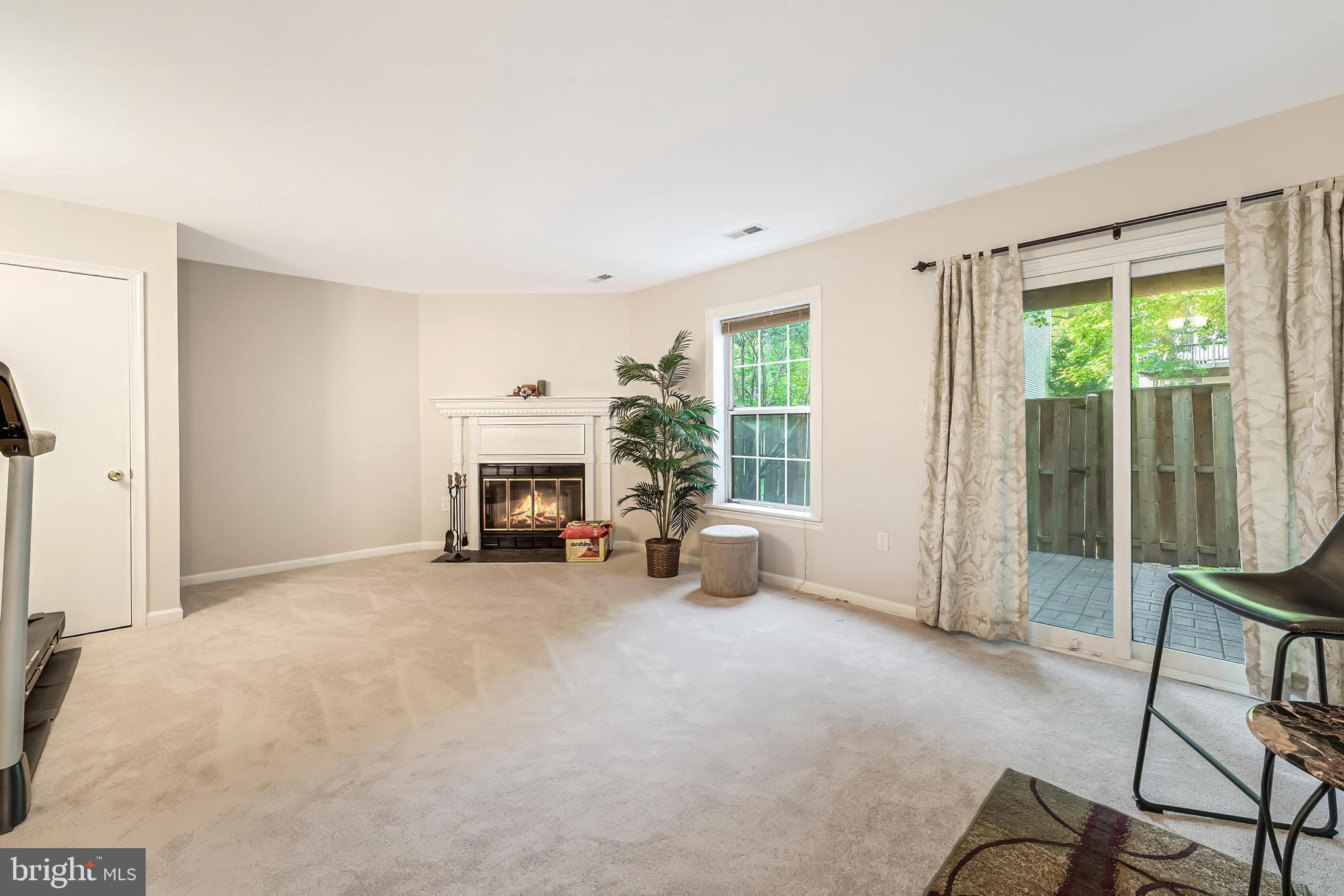12210 WYE OAK COMMONS CIRCLE