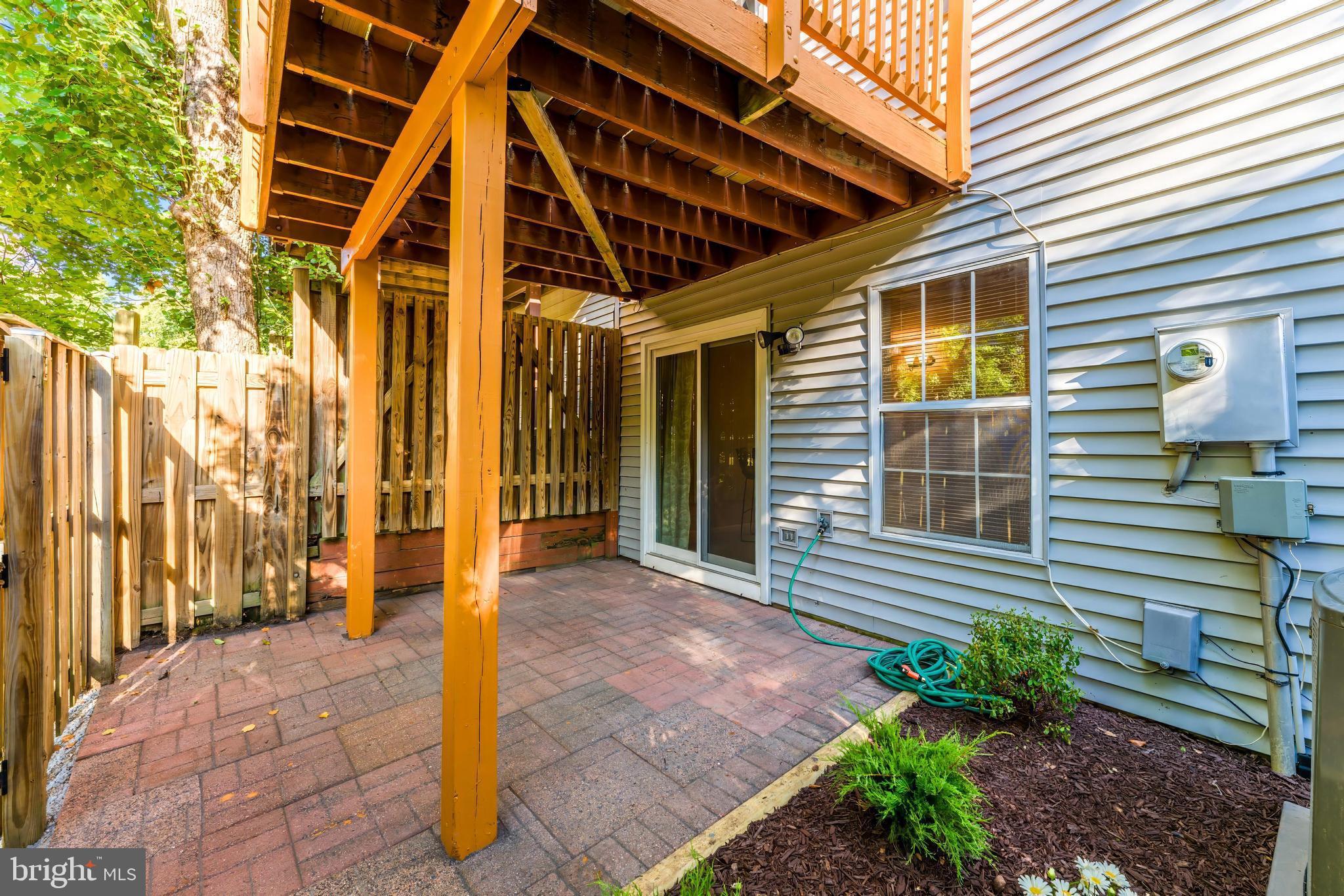 12210 WYE OAK COMMONS CIRCLE