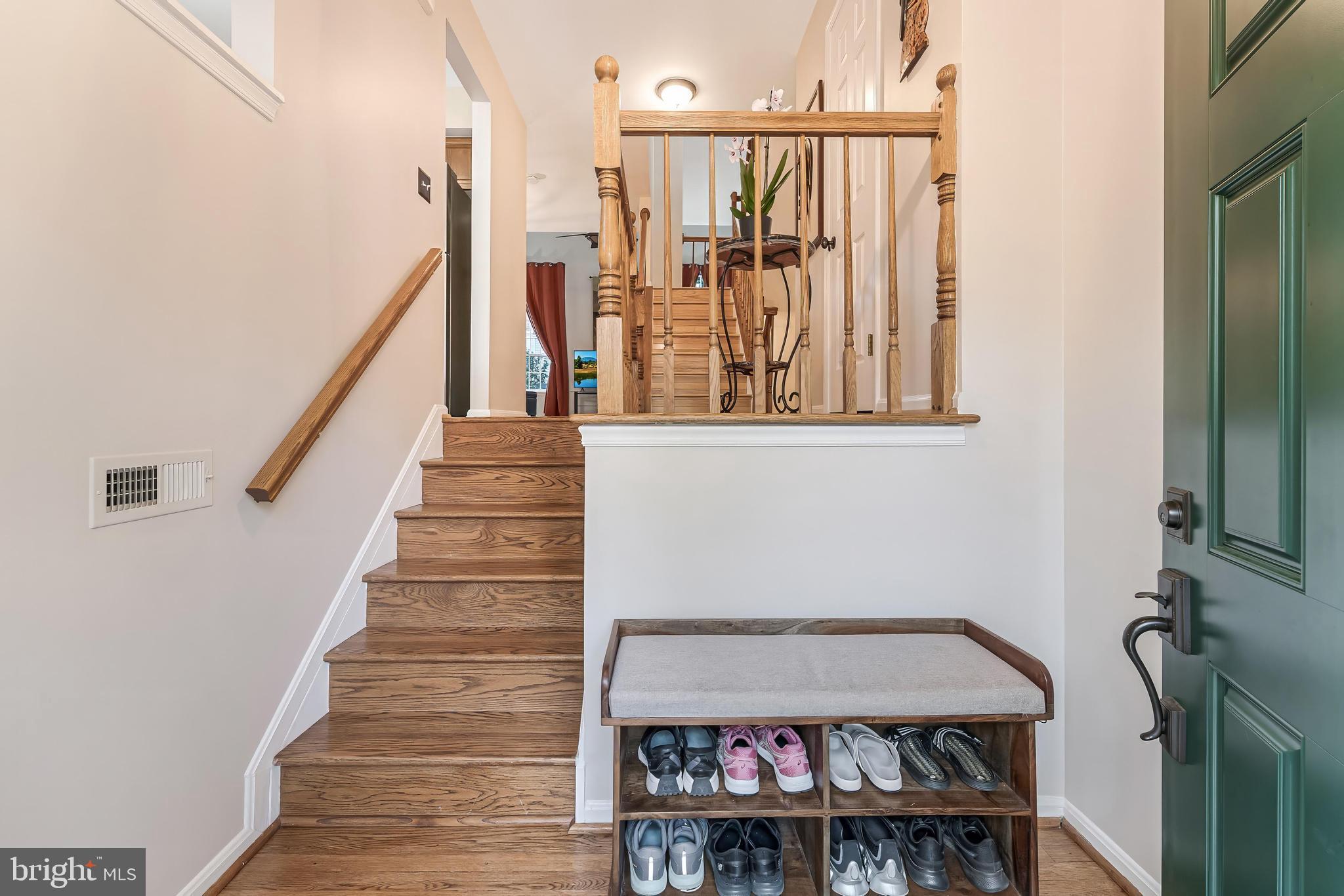12210 WYE OAK COMMONS CIRCLE