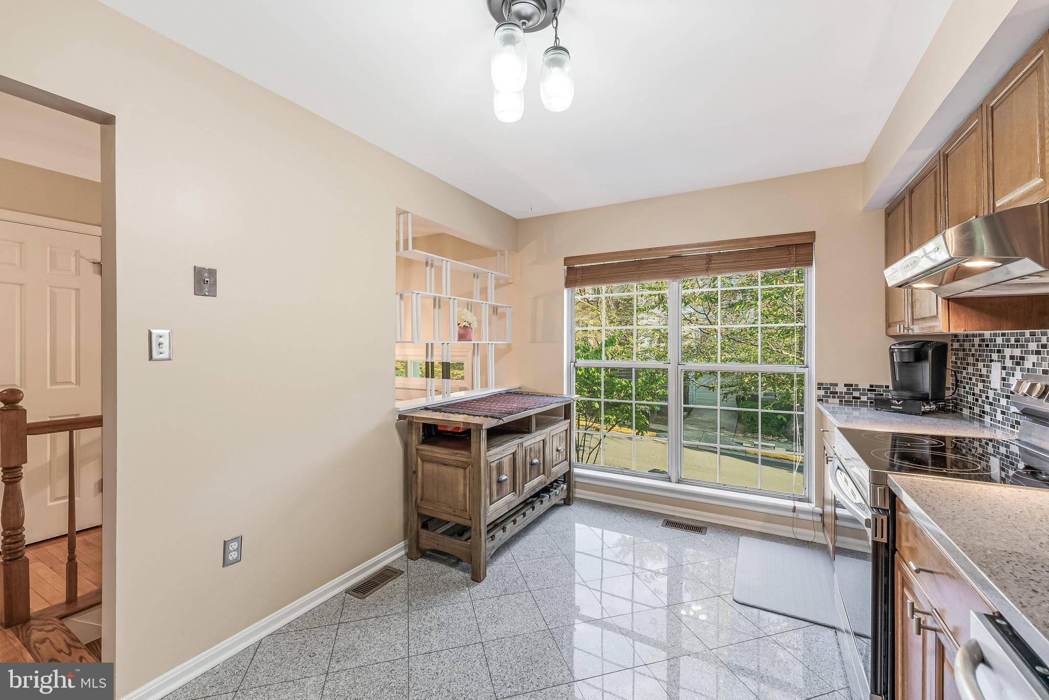12210 WYE OAK COMMONS CIRCLE