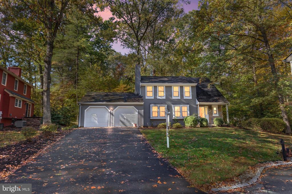5947 NEW ENGLAND WOODS DRIVE