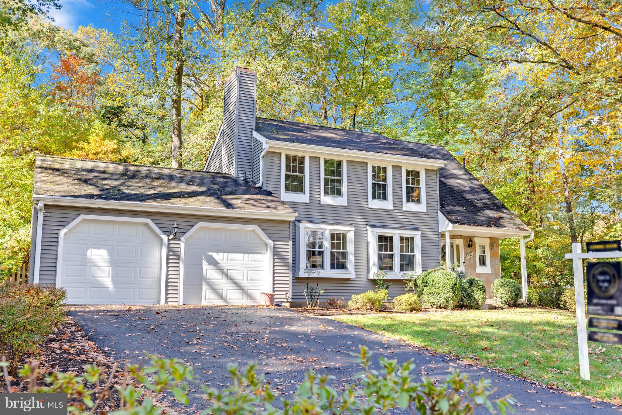 5947 NEW ENGLAND WOODS DRIVE