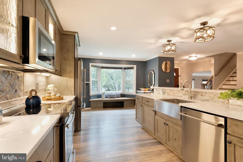 3119 COBB HILL LANE