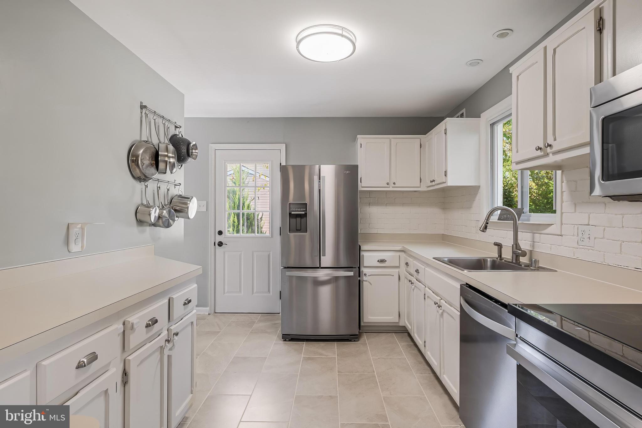 14714 CRANOKE STREET