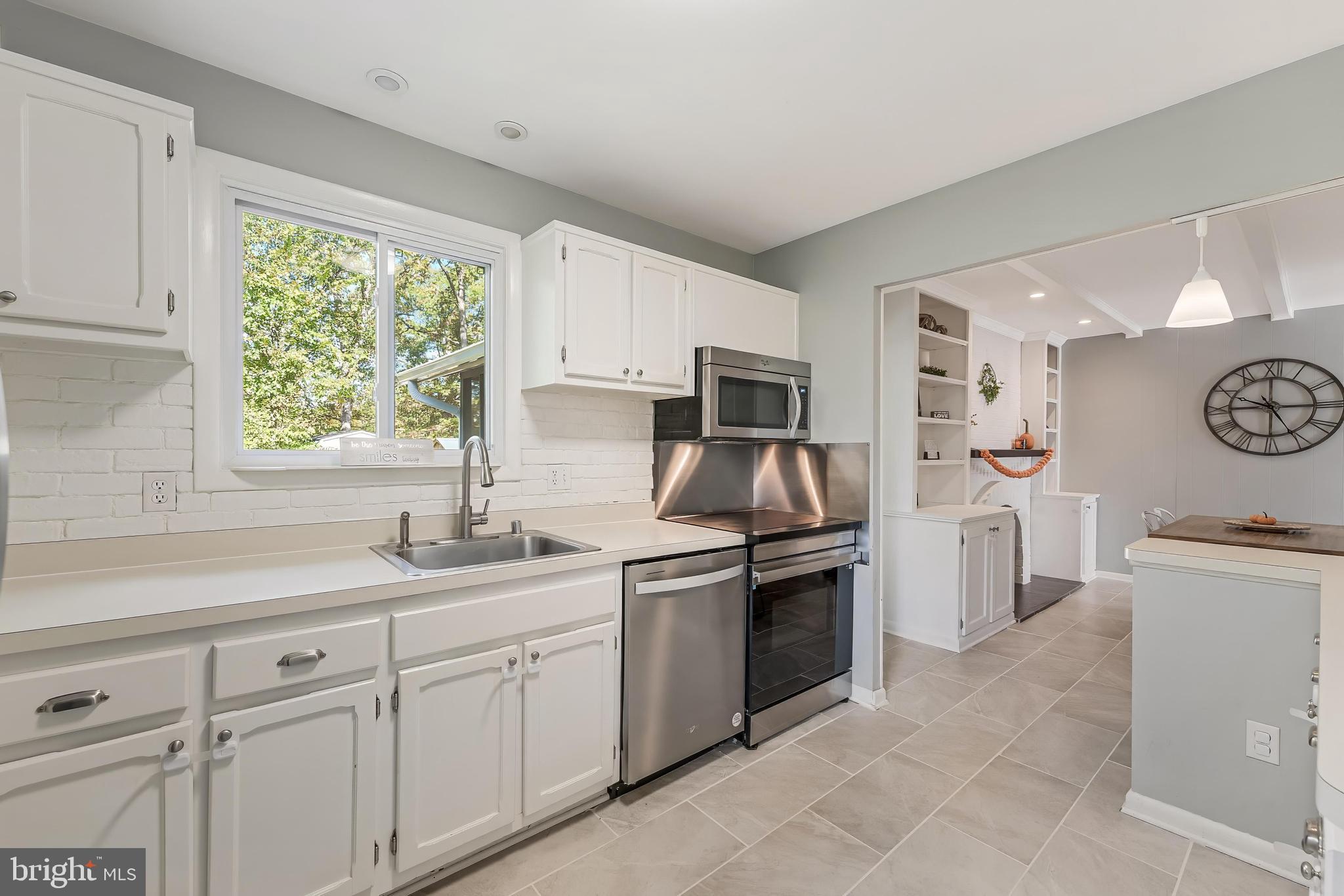 14714 CRANOKE STREET