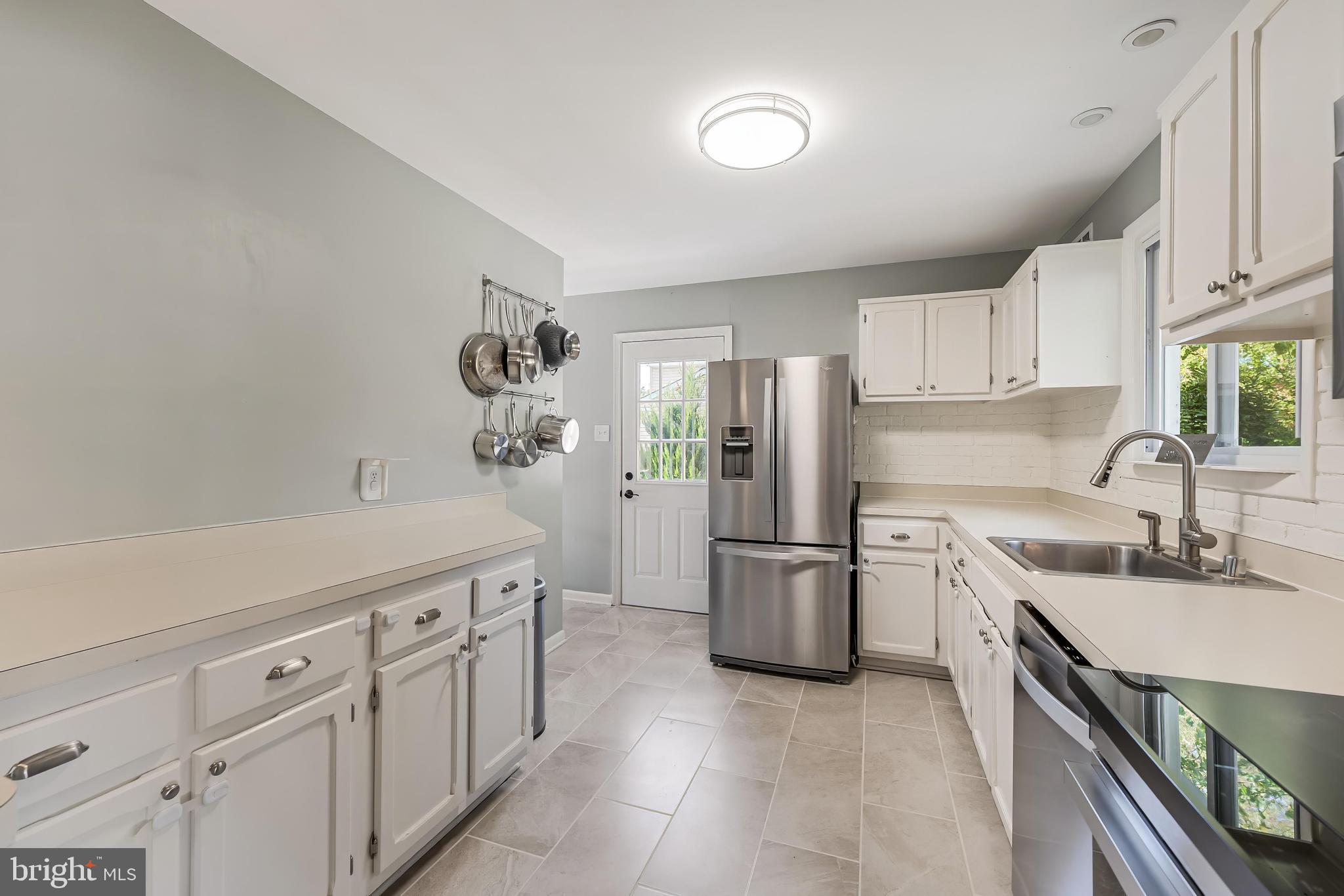 14714 CRANOKE STREET