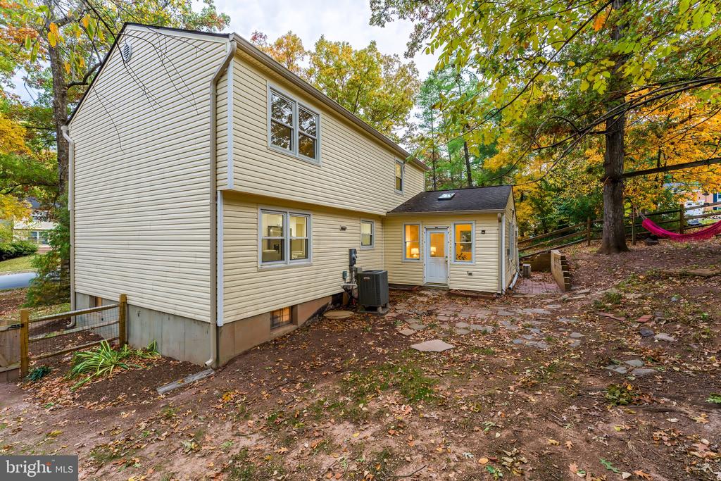 1508 HIDDENBROOK DRIVE