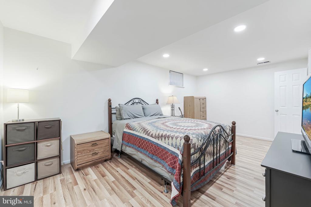 1508 HIDDENBROOK DRIVE