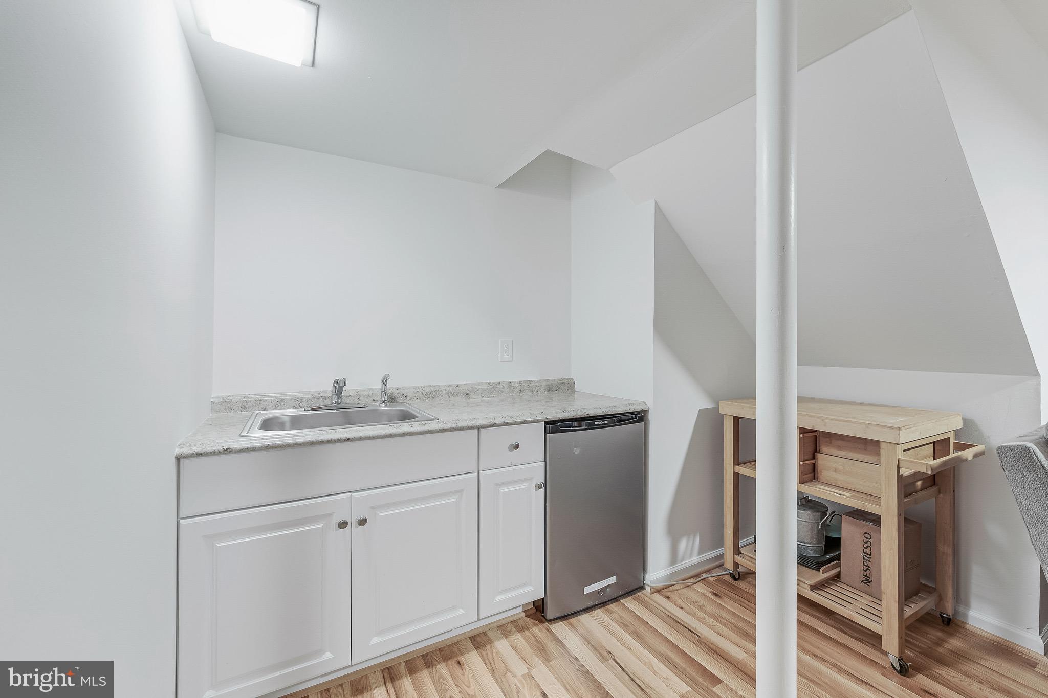 1508 HIDDENBROOK DRIVE