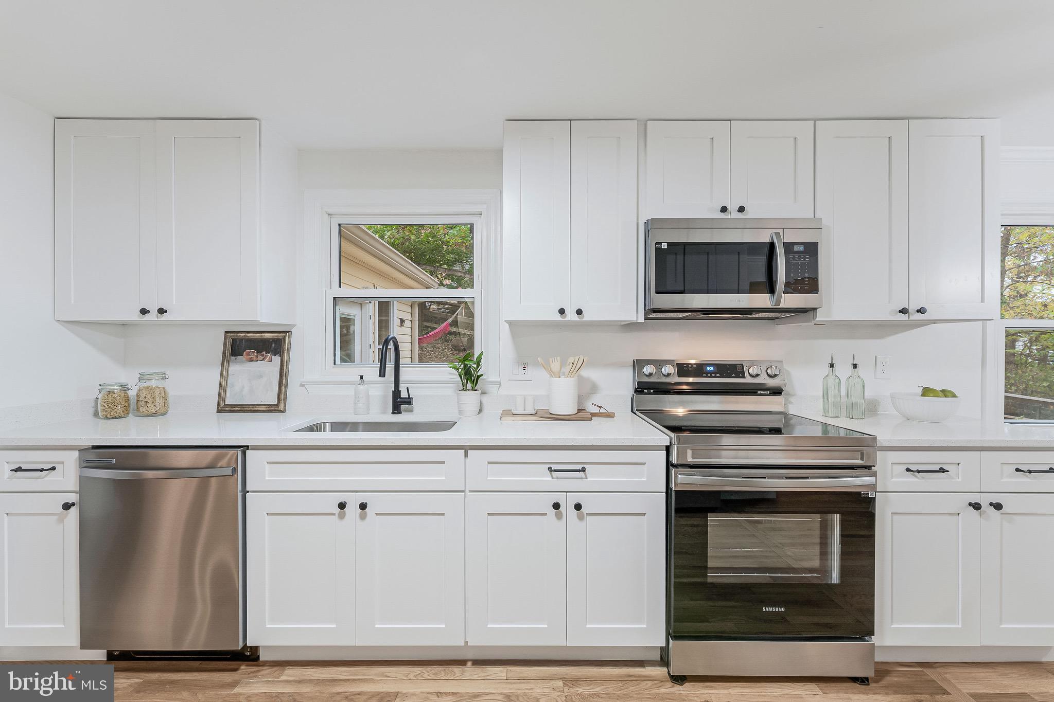 1508 HIDDENBROOK DRIVE