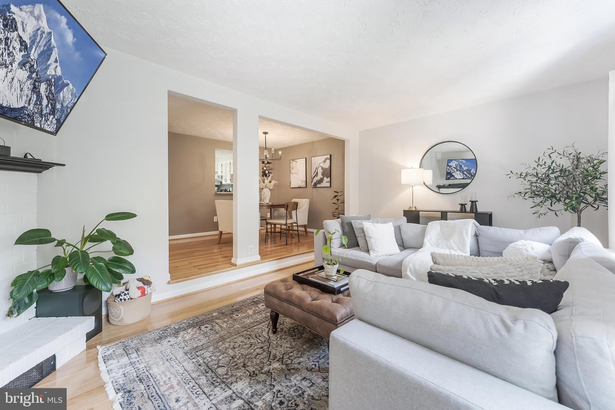 2903 BRIDGEHAMPTON COURT