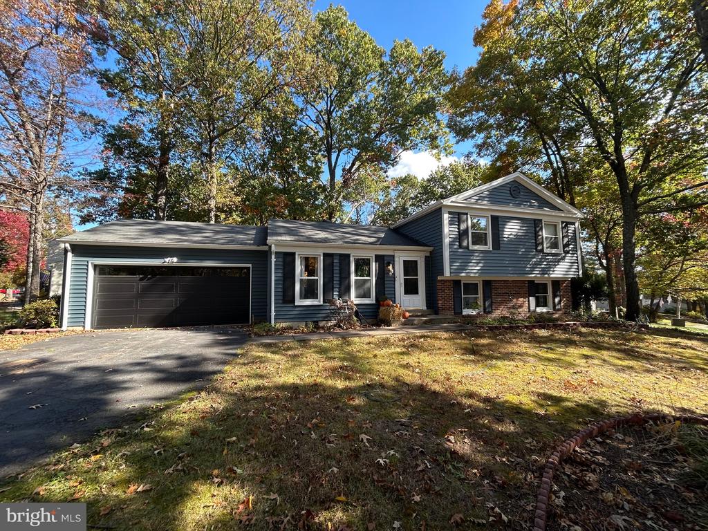 1549 HIDDENBROOK DRIVE
