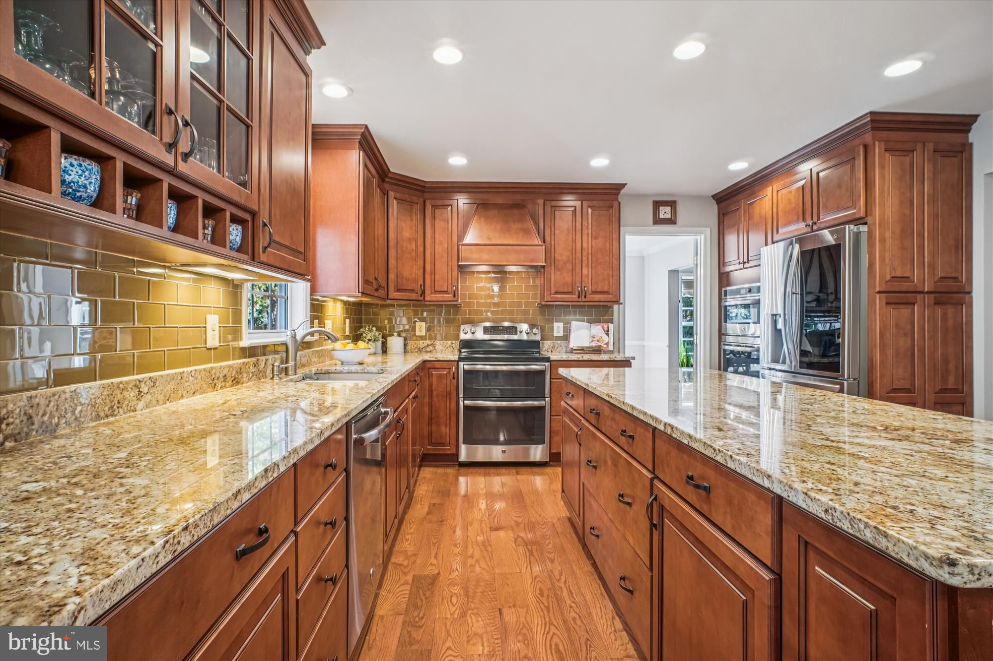 12905 TARRAGON COURT