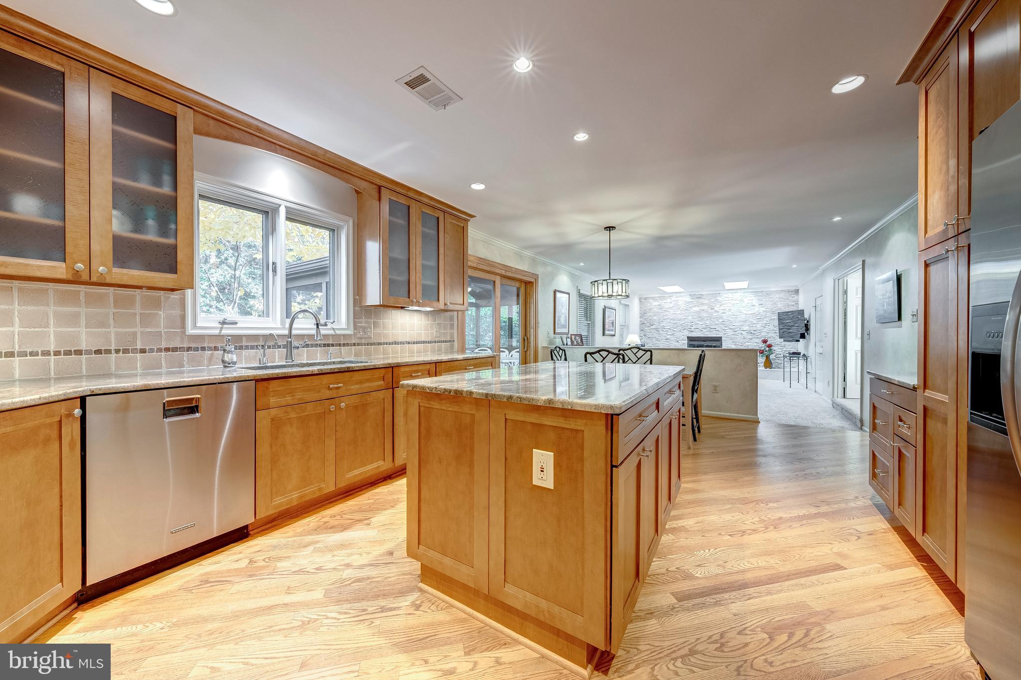 9132 ERMANTRUDE COURT