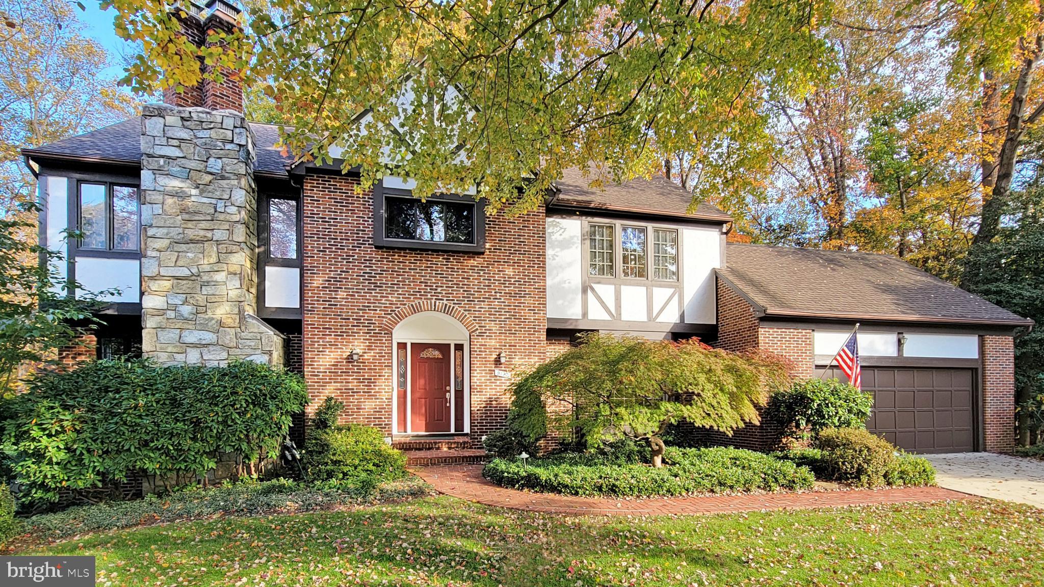 9132 ERMANTRUDE COURT