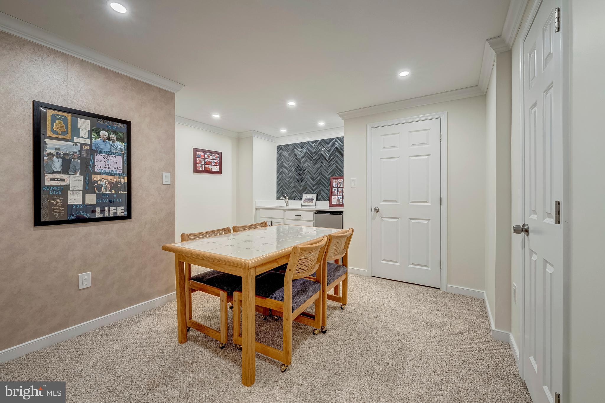 9132 ERMANTRUDE COURT